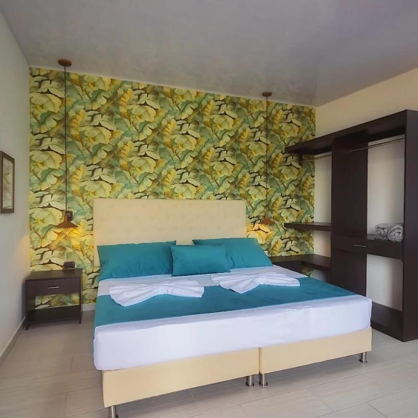Hotel Aguas Abiertas Guatapé エクステリア 写真
