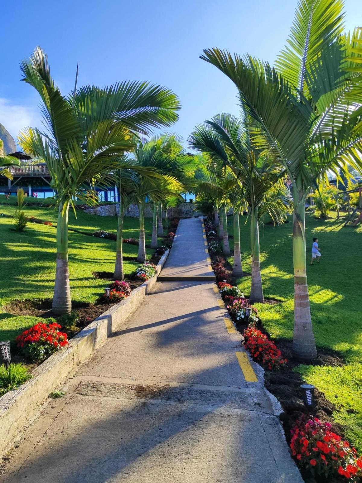 Hotel Aguas Abiertas Guatapé エクステリア 写真